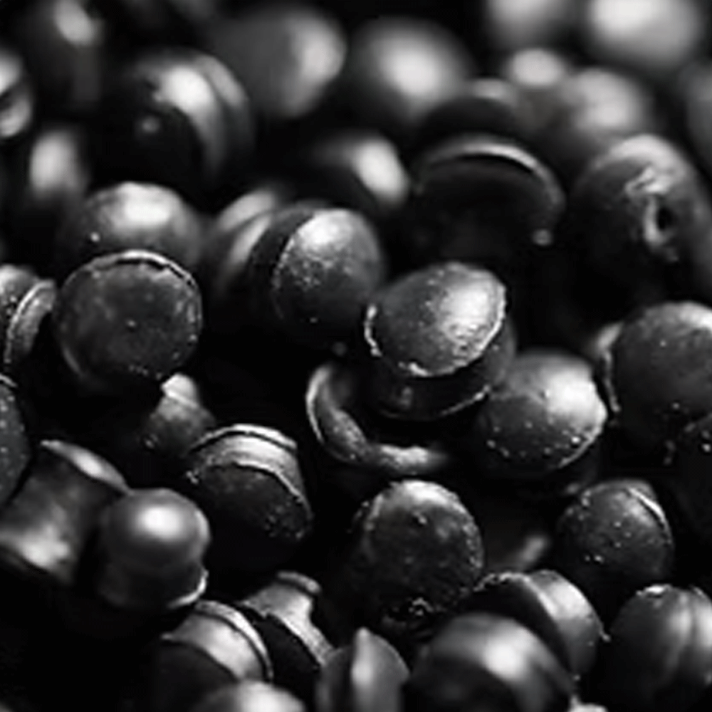 Black-Pellets-1 White--Pellets-1